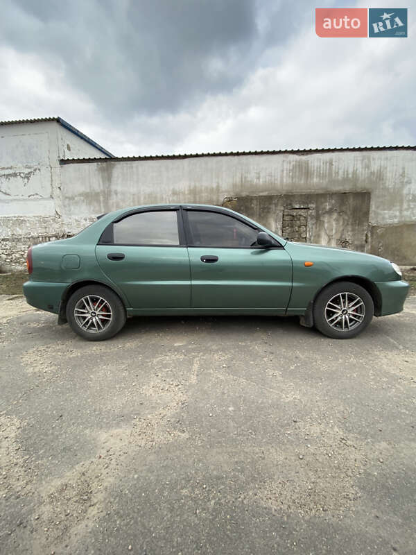 Седан Daewoo Lanos 2006 в Вознесенську
