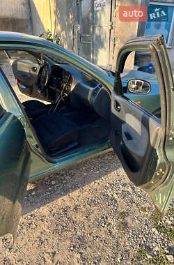 Седан Daewoo Lanos 2006 в Вознесенську