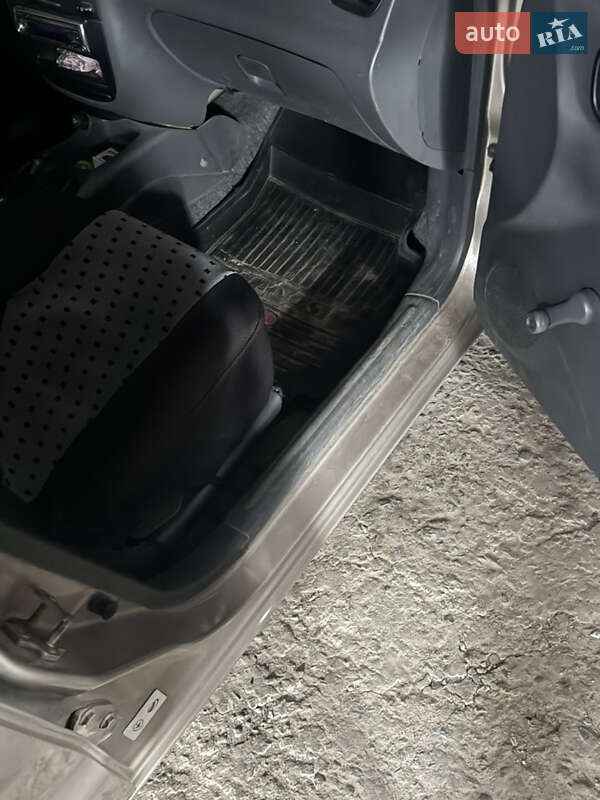 Седан Daewoo Lanos 2008 в Днепре