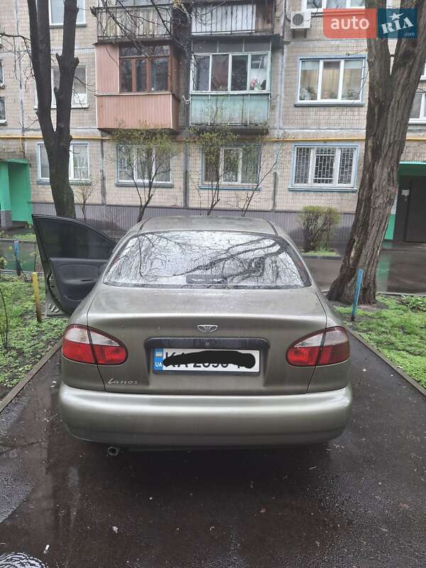 Седан Daewoo Lanos 2006 в Киеве