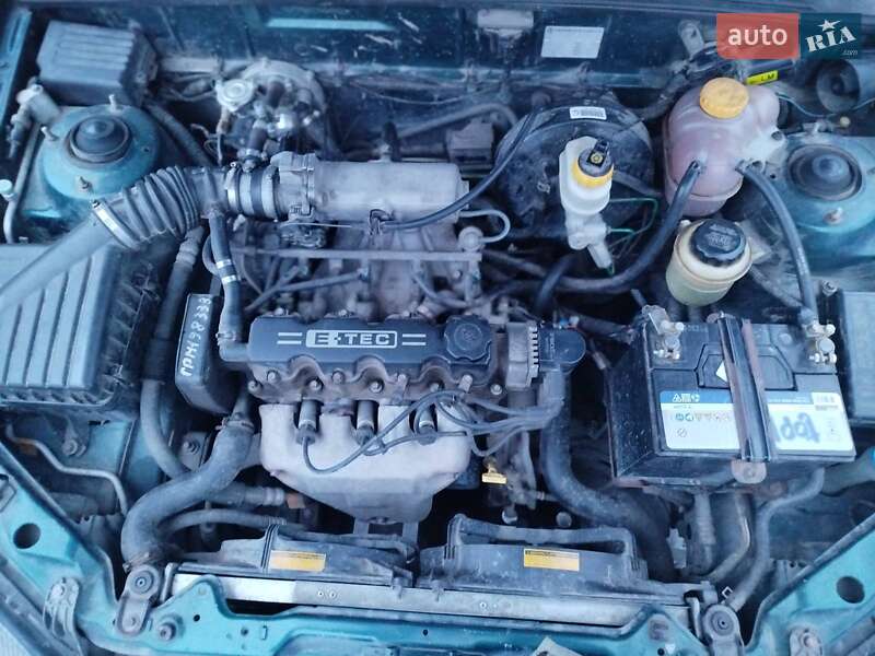 Седан Daewoo Lanos 2005 в Ровно