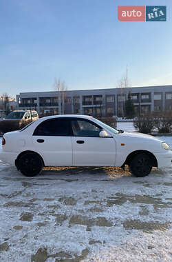 Седан Daewoo Lanos 1998 в Кременчуге