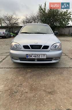 Седан Daewoo Lanos 2005 в Вараше