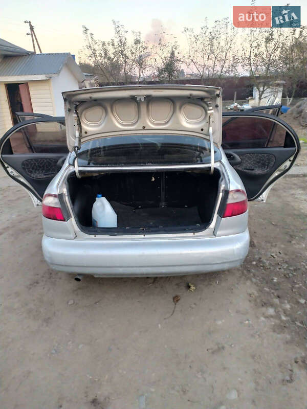 Седан Daewoo Lanos 2003 в Снятині