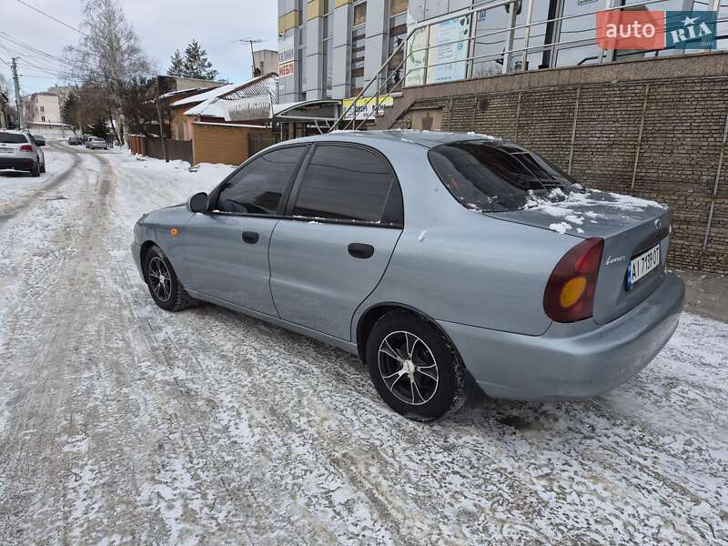 Седан Daewoo Lanos 2012 в Василькові