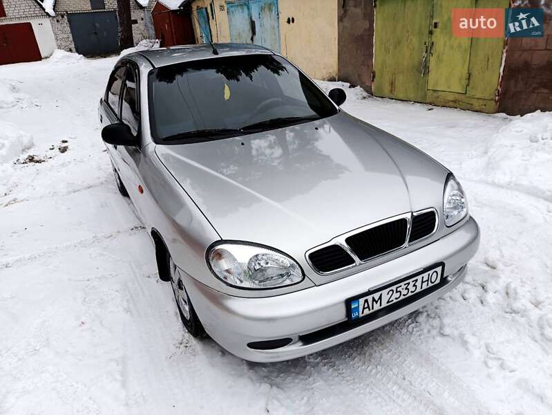 Седан Daewoo Lanos 2004 в Житомирі