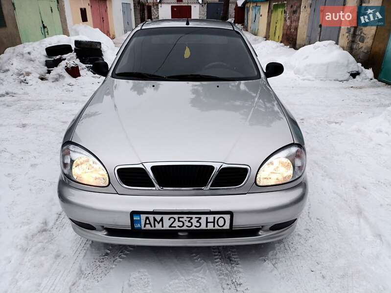 Седан Daewoo Lanos 2004 в Житомирі