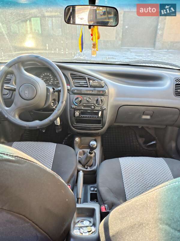 Хетчбек Daewoo Lanos 2006 в Запоріжжі