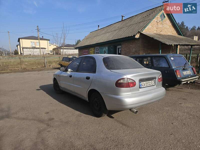 Седан Daewoo Lanos 2006 в Киеве