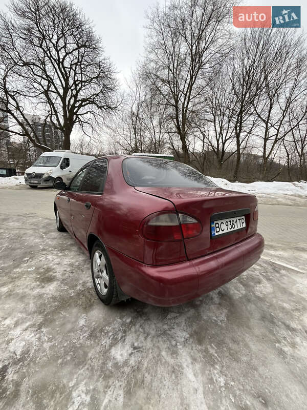 Седан Daewoo Lanos 2006 в Львове