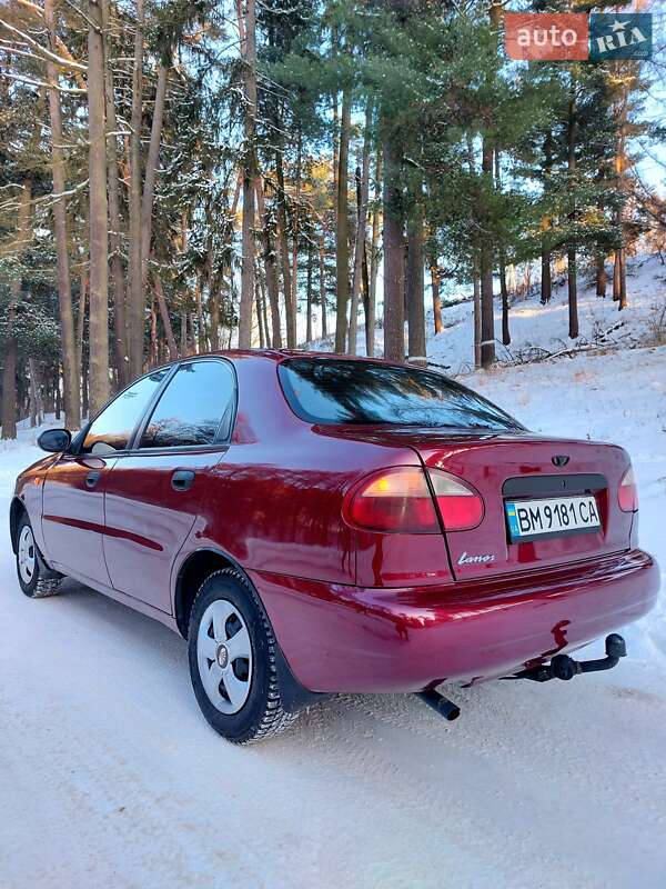 Седан Daewoo Lanos 2009 в Тростянці
