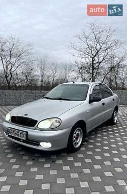 Седан Daewoo Lanos 2003 в Запорожье