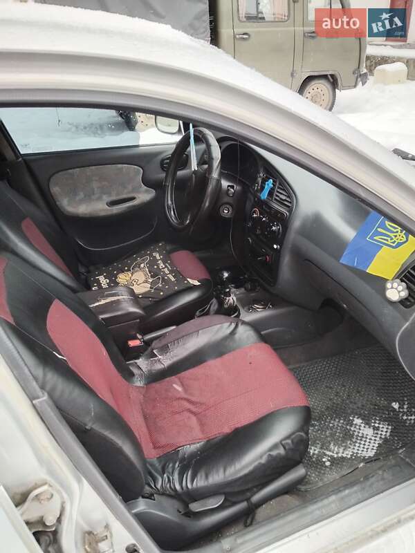 Седан Daewoo Lanos 2000 в Дунаевцах