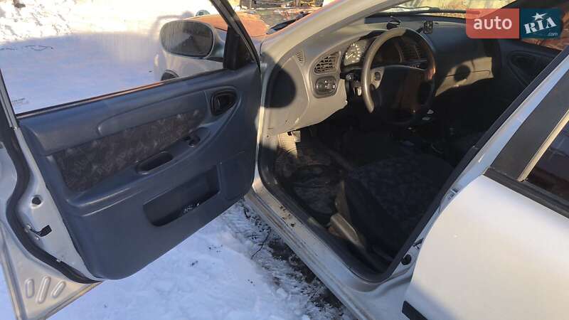 Седан Daewoo Lanos 2004 в Виннице