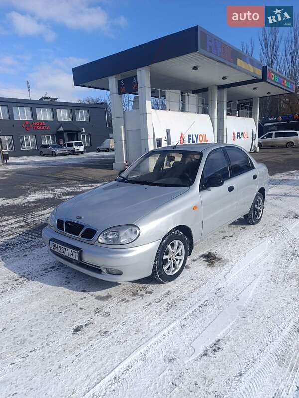 2006 Daewoo Lanos, VIN SUPTF69YD6W284775:plate — фото 1 (autoria)