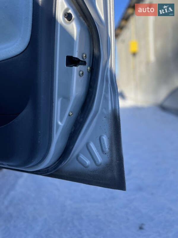 Седан Daewoo Lanos 2005 в Борисполі