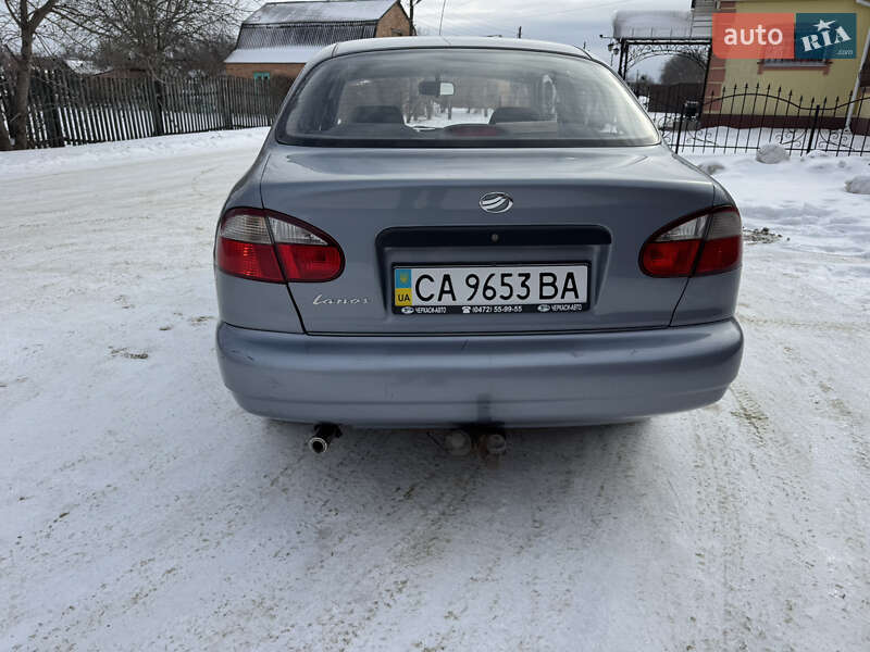 Седан Daewoo Lanos 2009 в Городищеві