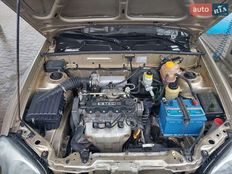 Седан Daewoo Lanos 2008 в Старокостянтинові