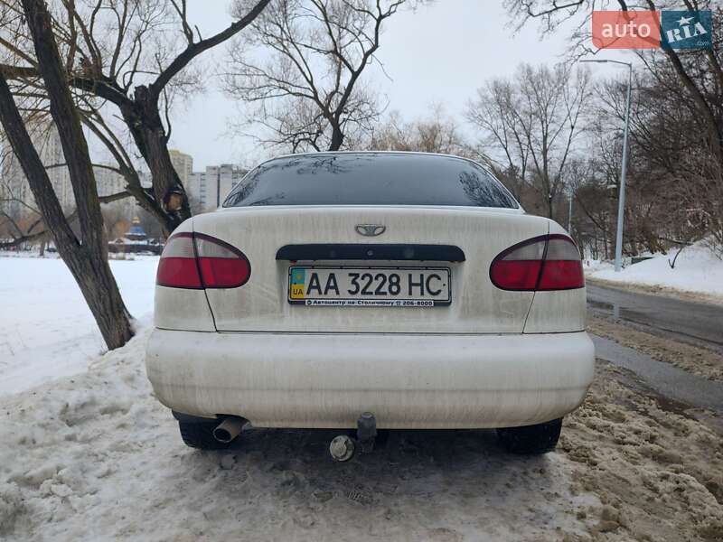 Седан Daewoo Lanos 2008 в Киеве
