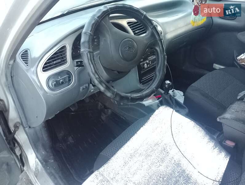 Седан Daewoo Lanos 2007 в Бурыни
