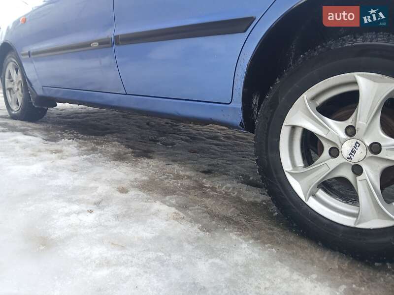 Седан Daewoo Lanos 2007 в Чернігові