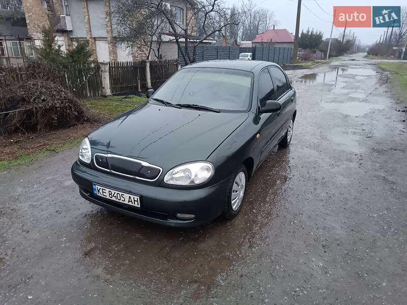Хэтчбек Daewoo Lanos 1998 в Кривом Роге фото 2 Хэтчбек Daewoo Lanos 1998 в Кривом Роге