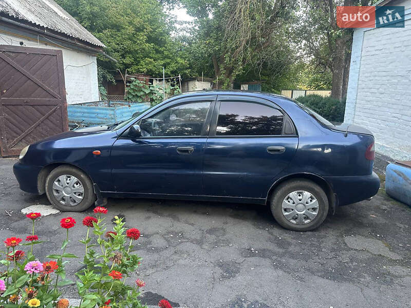 Седан Daewoo Lanos 2002 в Черкасах
