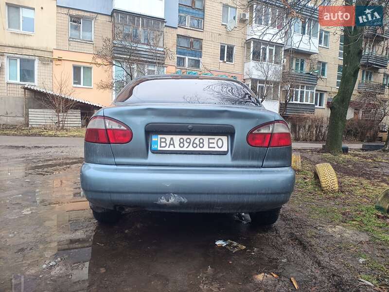 Седан Daewoo Lanos 2009 в Кропивницком