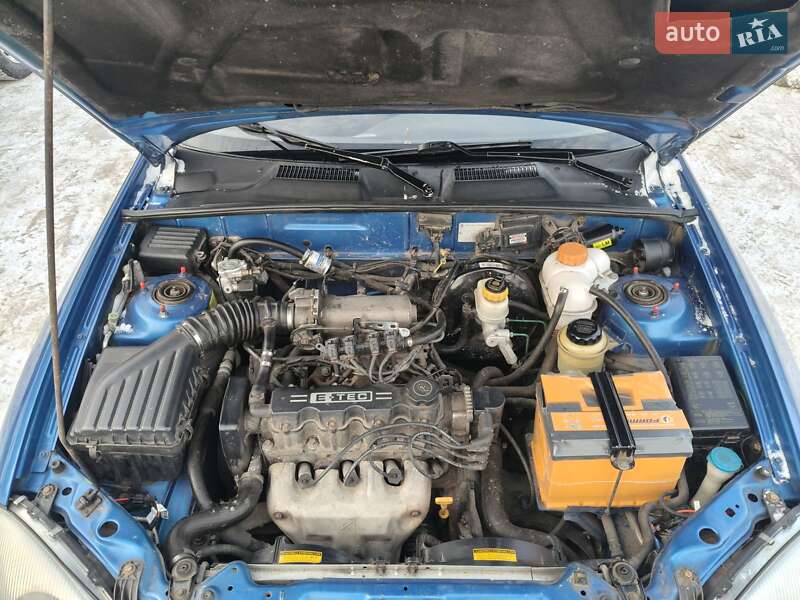 Седан Daewoo Lanos 2008 в Чернигове