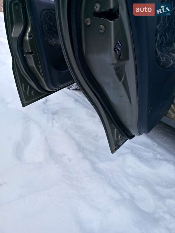 Седан Daewoo Lanos 2002 в Тернополі фото 4 Седан Daewoo Lanos 2002 в Тернополі