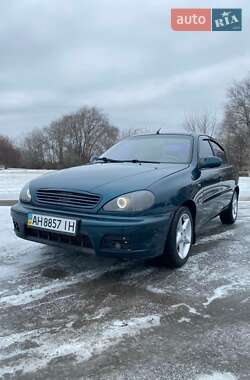 Седан Daewoo Lanos 2003 в Дніпрі