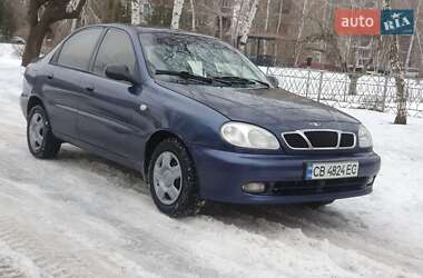Седан Daewoo Lanos 2001 в Кременчуці