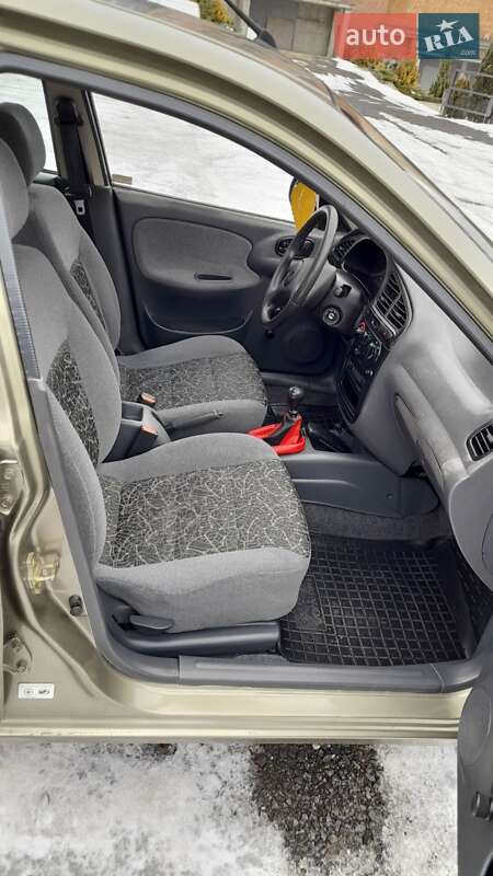 Седан Daewoo Lanos 2005 в Хмельницком