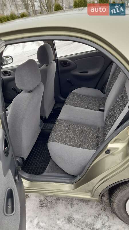 Седан Daewoo Lanos 2005 в Хмельницком