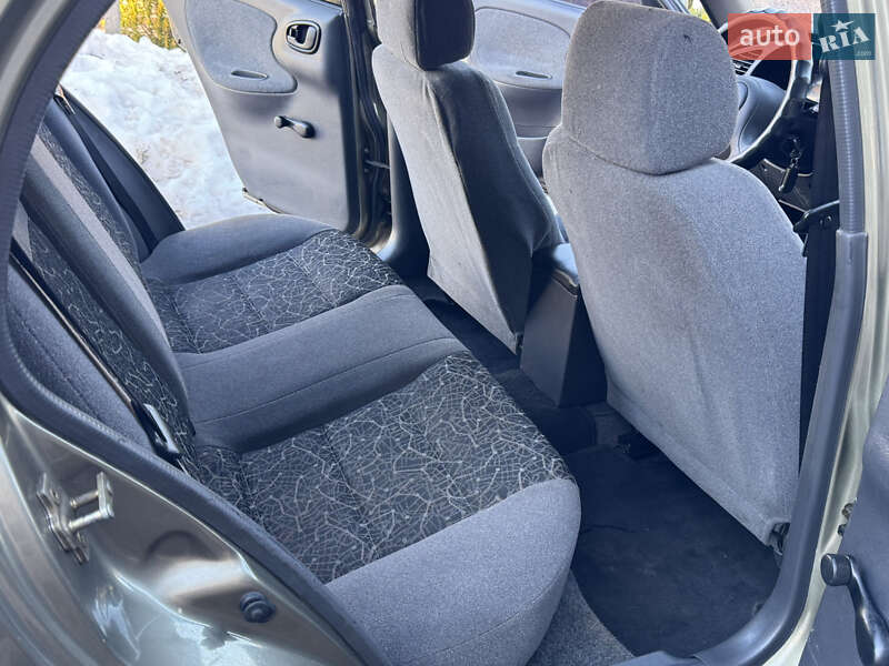 Седан Daewoo Lanos 2005 в Черкассах