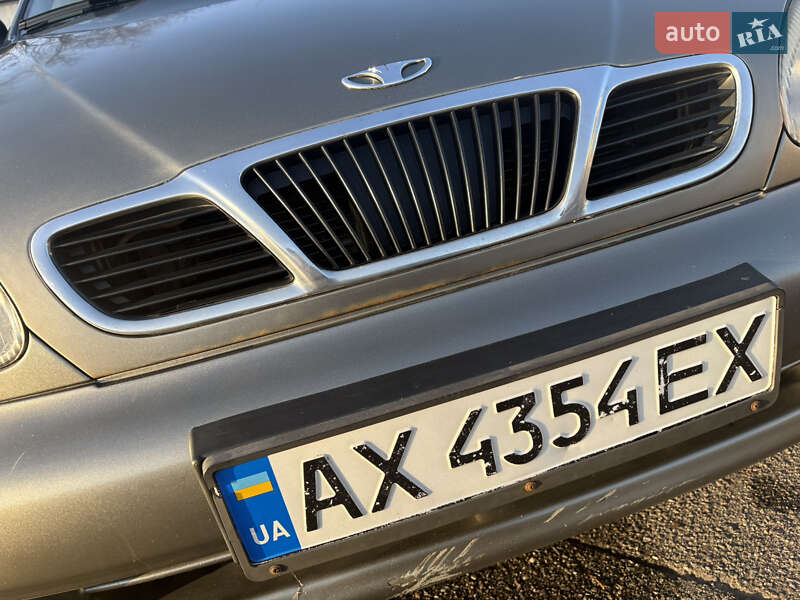 Седан Daewoo Lanos 2003 в Харькове