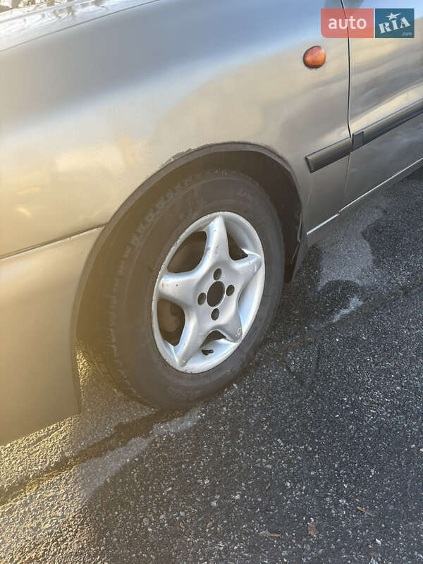 Седан Daewoo Lanos 2003 в Харькове