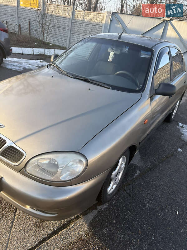 Седан Daewoo Lanos 2003 в Харькове