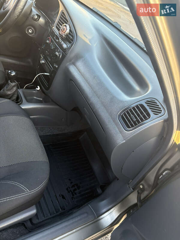 Седан Daewoo Lanos 2003 в Харькове