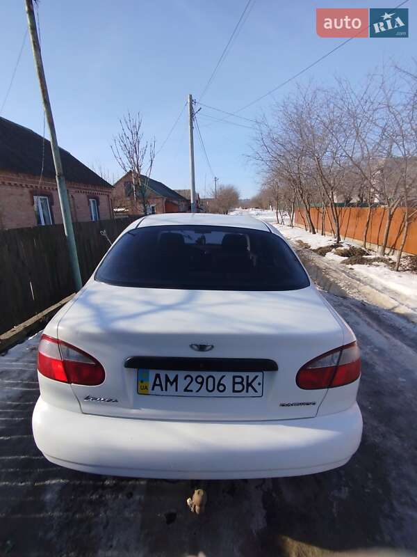 Седан Daewoo Lanos 2003 в Бердичеві фото 3 Седан Daewoo Lanos 2003 в Бердичеві