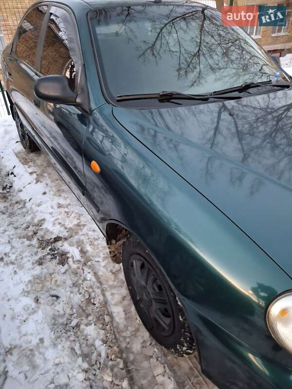 Седан Daewoo Lanos 2006 в Києві