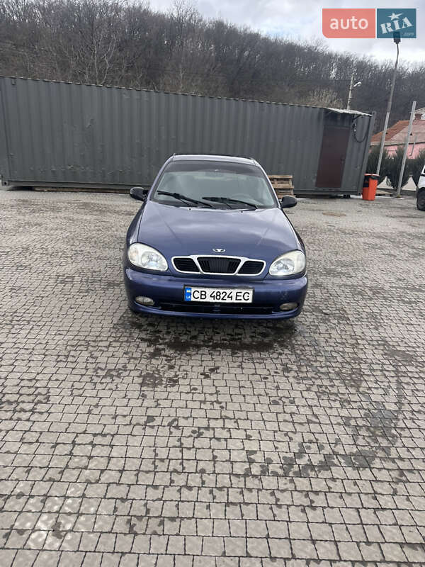 Седан Daewoo Lanos 2001 в Полтаві