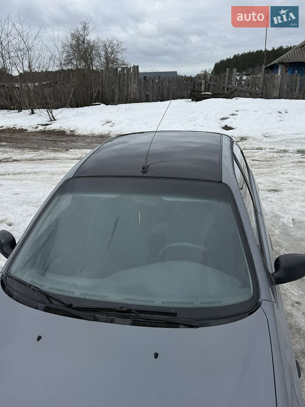 Седан Daewoo Lanos 2007 в Десне