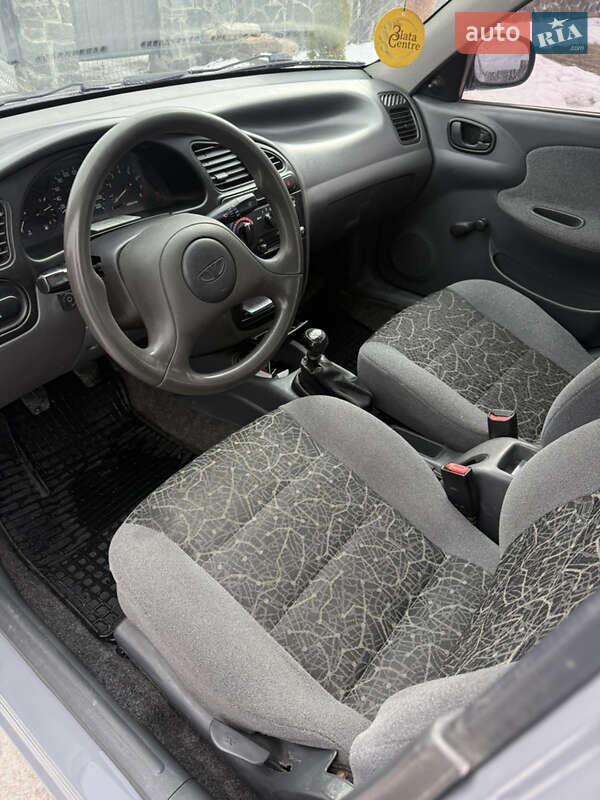 Седан Daewoo Lanos 2007 в Десне