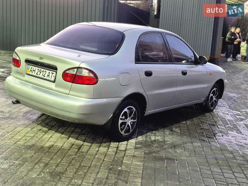 Седан Daewoo Lanos 2006 в Дніпрі