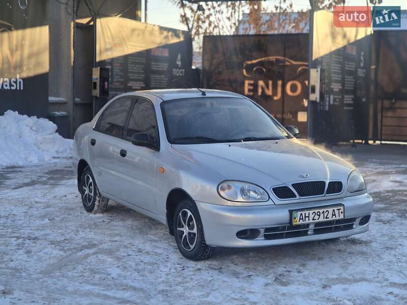 Седан Daewoo Lanos 2006 в Дніпрі