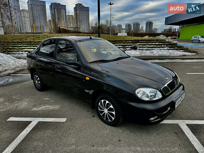 Седан Daewoo Lanos 2006 в Києві