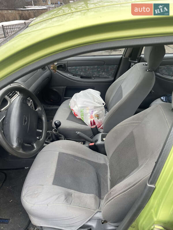 Седан Daewoo Lanos 2003 в Киеве