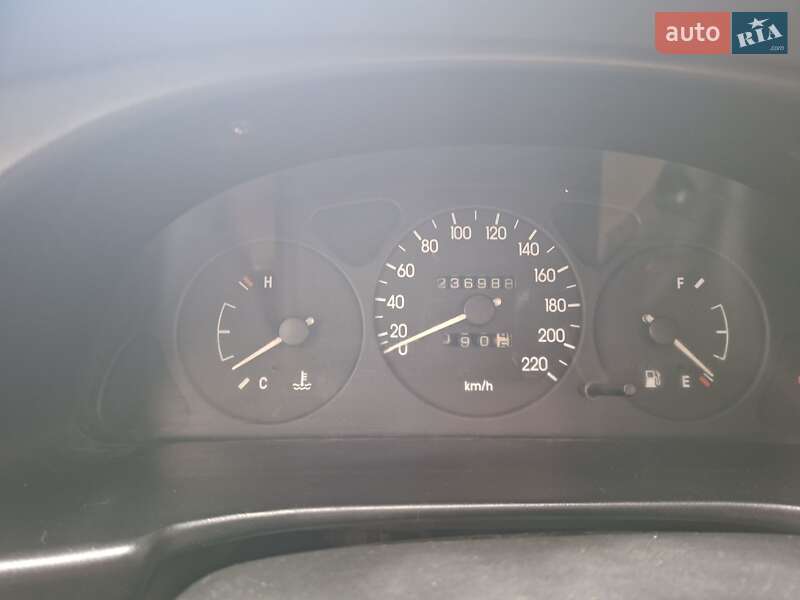 Седан Daewoo Lanos 2003 в Тернополе