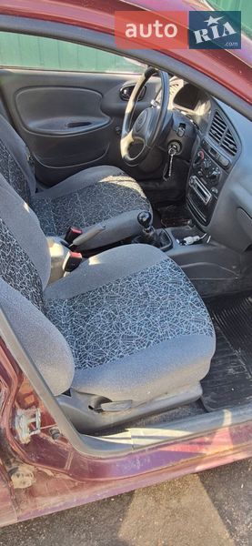 Седан Daewoo Lanos 2008 в Коростене